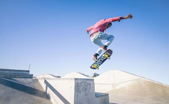 Abbildung Skater - ich möchte mich bewerben für einen Platz im TESYA-Antigewalt-Training